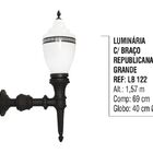 Luminária Republicana Grande Com Braço Em Alumínio 1 57m