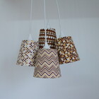 Lustre Pendente Luminária Cacho Chevron Tecidos Marrom E Bege