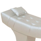 Maca Estofada Para Clínica De Estética Facial Com Capitonê An