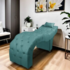 Maca Estofada Para Clínica De Estética Facial Com Capitonê An