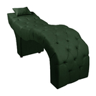 Maca Estofada Para Clínica De Estética Facial Com Capitonê An