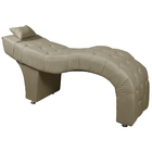 Maca Estofada Para Clínica De Estética Facial Com Capitonê An