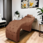 Maca Estofada Para Clínica De Estética Facial Com Capitonê An