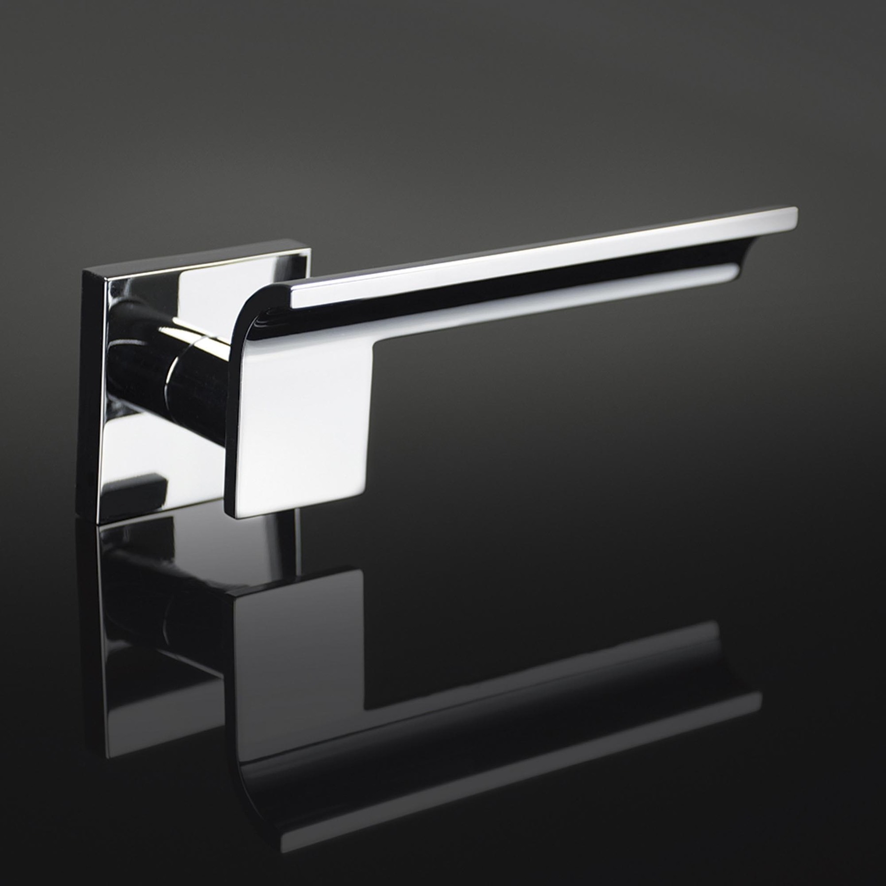 Maçaneta Boss - Roseta Quad Externa Euro Cromo - Zen | Leroy Merlin