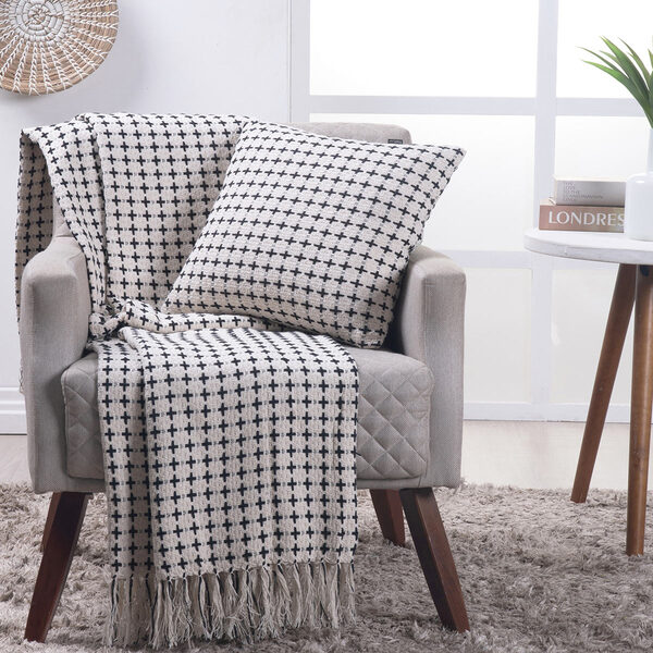 Manta Decorativa Para Sofá Boho Andaraí Off White/preto - 140