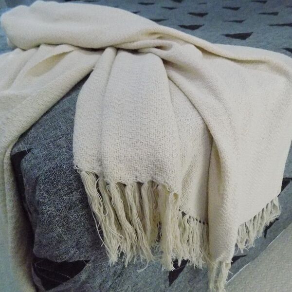 Manta Para Sofá Cru Em Algodão 1.20x1.80