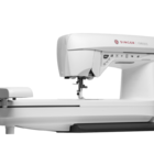 Máquina De Bordar Em9305 Bivolt