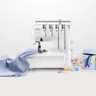 Máquina De Costura Elgin Portátil Overlock 1000 220v Branca
