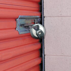 Master Lock Cadeado De Disco De Aço Com Manilha Protegida  M4