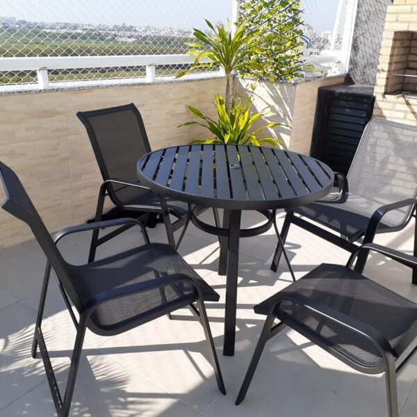 Mesa Com 4 Cadeiras Em Alumínio E Tela Sling Lótus  Preta
