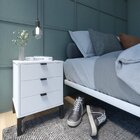 Mesa De Cabeceira 3 Gavetas Morgan