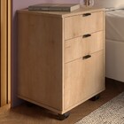 Mesa De Cabeceira Balto 3 Gavetas Com Rodízios Amadeirado - F