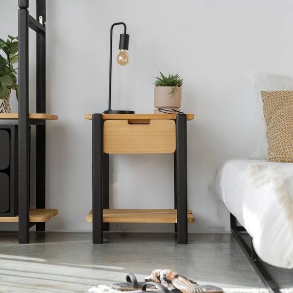 Mesa De Cabeceira Em Madeira Laguna - Preto E Mel