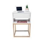 Mesa De Cabeceira Industrial 50x65cm Base Dourada Moderno