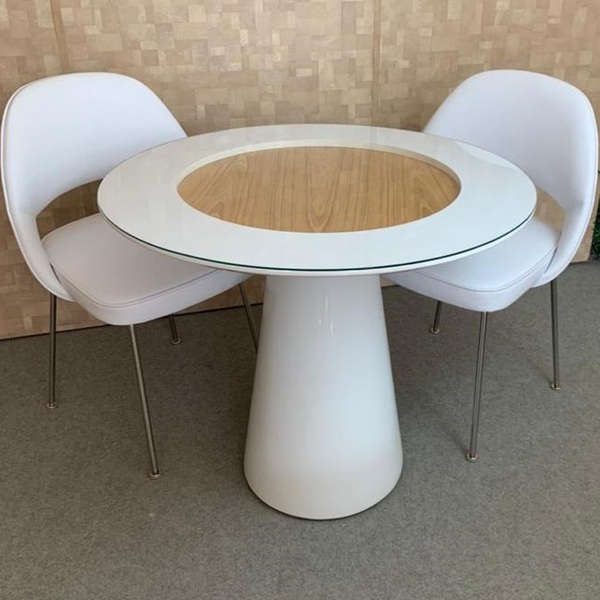 Mesa De Jantar Cone Concavo 70 Cm Laqueada Com Vidro Branca -