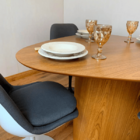 Mesa De Jantar Orgânica 160x140cm Tampo Freijó Base Freijó -