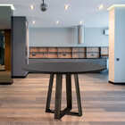 Mesa De Jantar Redonda Natalle Com Tampo Preto De Vidro 120cm