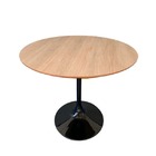 Mesa De Jantar Tulipa Saarinen Redonda 110 Cm Tampo Jade - Pr