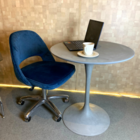 Mesa De Jantar Tulipa Saarinen Redonda 90 Cm Em Cimento Queim