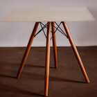 Mesa Eiffel Quadrada Branca 80cm + 04 Cadeiras Eiffel Preta