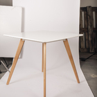 Mesa Escandinava Quadrada Malbec Branca Inovakasa