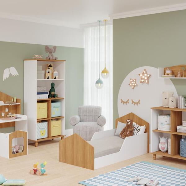 Mesa Infantil C/ Banco, Estantes, Prateleira E Cama Infantil