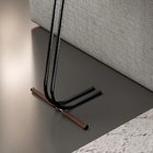 Mesa Lateral Off White Com Base Preto