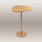 Mesa Lateral Orgânica Up Dourado 60 Cm Altura Cinamomo