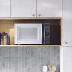 Micro-ondas 36L Branco com Descongelamento Assistido 127V (110V) Efficient ME36B Electrolux