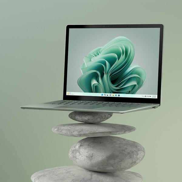 Microsoft Surface Laptop 5 · Intel 12ª Geração I7-1255u Iris Xe