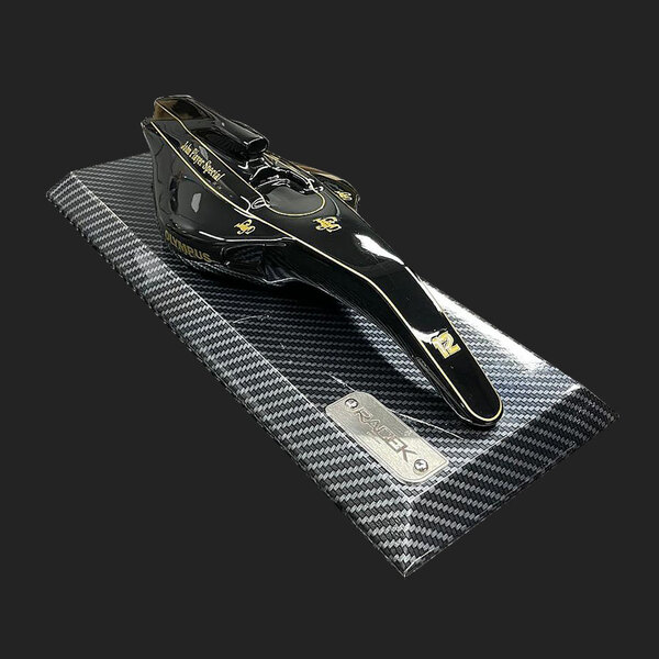 Miniatura De Quadro Decorativo 33cm X 12 5cm Carro F1 Snn 98t