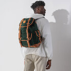 Mochila Com Detalhes Em Couro Para Viagem E Notebook 15.6" -