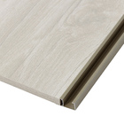 Módulo Closet com Cabideiro Gaveteiro Nicho e Porta Dobradiça Legno Crema 236x159,2x54,5cm Prime Luciane