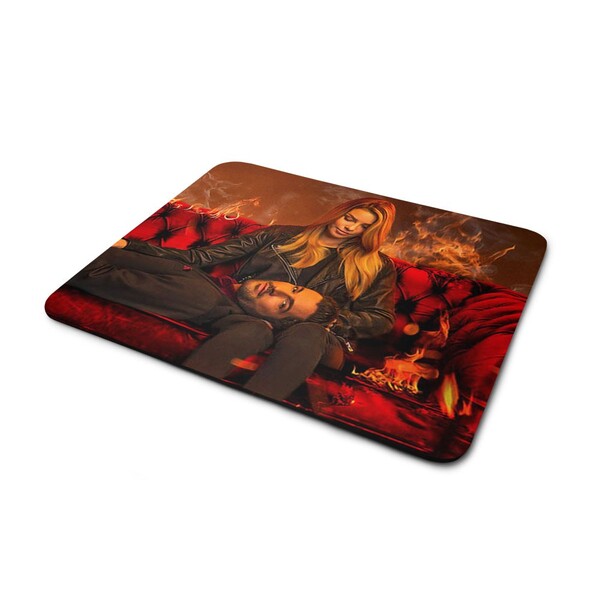 Mousepad Lúcifer - Chloe E Lúcifer Sofá De Fogo