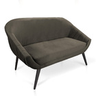 Namoradeira 02 Lugares Giovana Veludo Marrom Rato Pés Palito