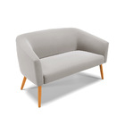 Namoradeira 02 Lugares Stella Veludo Pés Palito Castanho D03