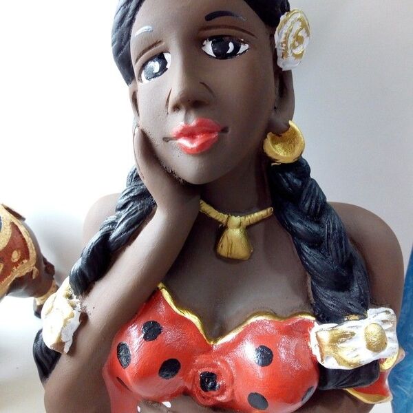 Namoradeira Decorativa Em Gesso Média Modelo: 7