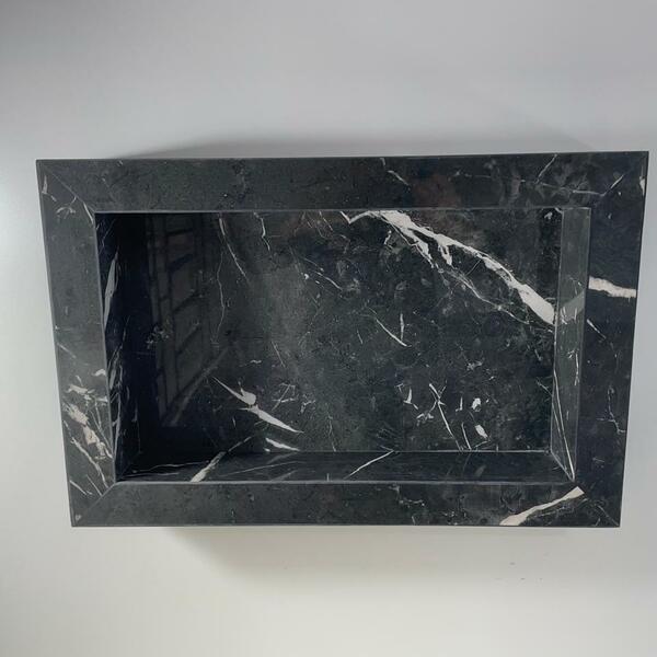 Nicho De Sobrepor Porcelanato Nero Marquine.