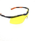 Óculos De Proteção Univet 5x6 Design Esportivo Ambar Ca 37020