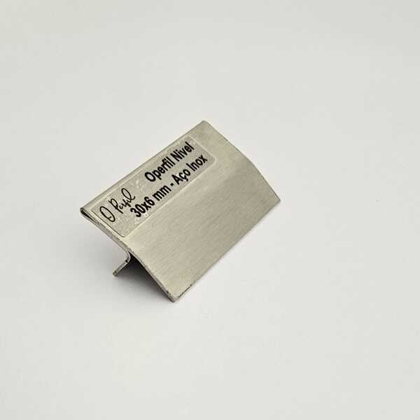 Operfil Nivel - Aço 304 - Esc. 30 X 6 X 1800 Mm