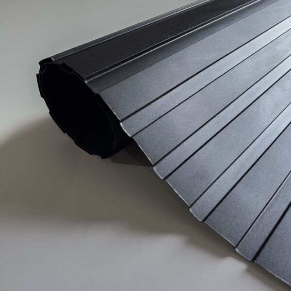 Painel Ripado Versátil: 01 Unid. 270x110cm Larg. - Preto Tx