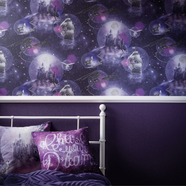 Papel De Parede Importado Roxo Estampado Castelo Quarto Infan