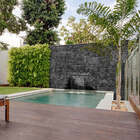 Pedra Hitam Bruta 10x10 Cm - M²