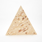 Pegboard Pinus Triangular Com 4 Suportes 54x48cm