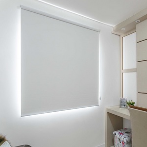 persiana rolo 1 80larg x 1 50alt tecido blackout branco vogaflex