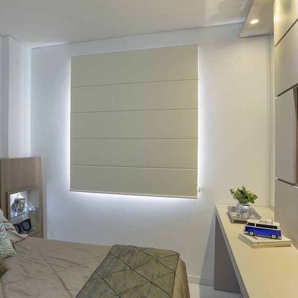 Persiana Romana  (1,80Lar. x 1,80Alt.) Tecido Blackout Creme