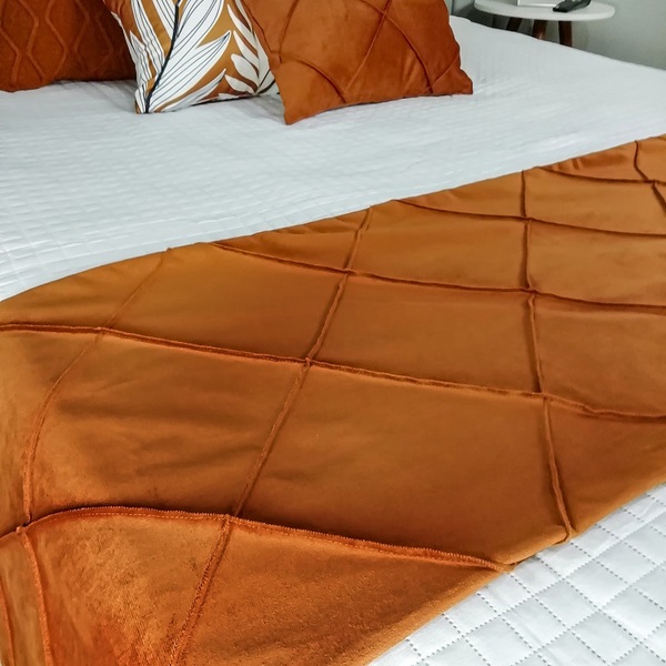 Peseira Drapeada Dupla Face Em Veludo  Terracota Com Forro Ca