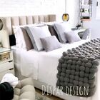 Peseira Trançada Nó Escandinavo 2,50x0,50m Queen  Cinza Claro