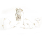 Pingente De Cortina Urso Com Roupa Bege Quarto Bebê Infantil