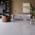 Piso Interno Granito Branco PO 57x57 m2 Extrata Stones